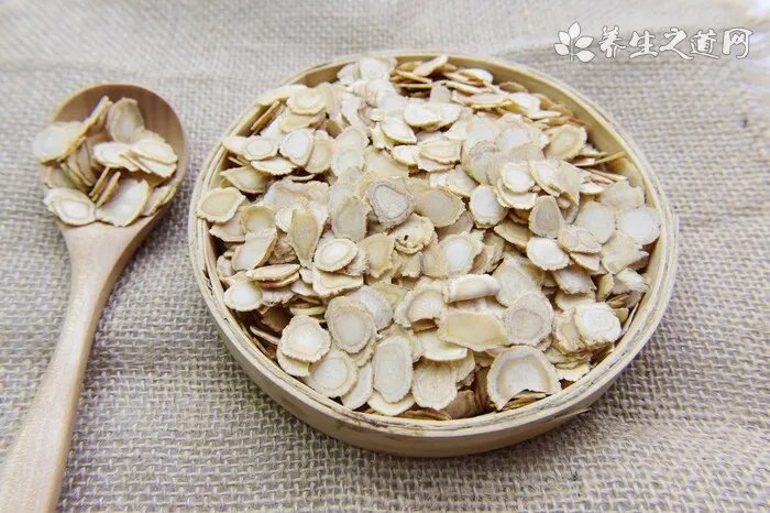 龙井茶的功效和作用 龙井茶能减肥瘦身吗 龙井茶有抗菌和抑菌效果