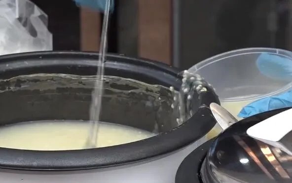 武汉五星级酒店路边卖早餐什么情况 武汉五星级酒店为什么路边卖早餐