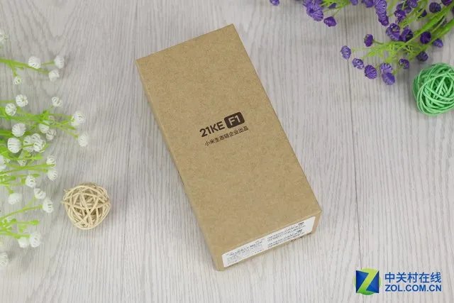 不服?待个机! 21克F1老人手机评测