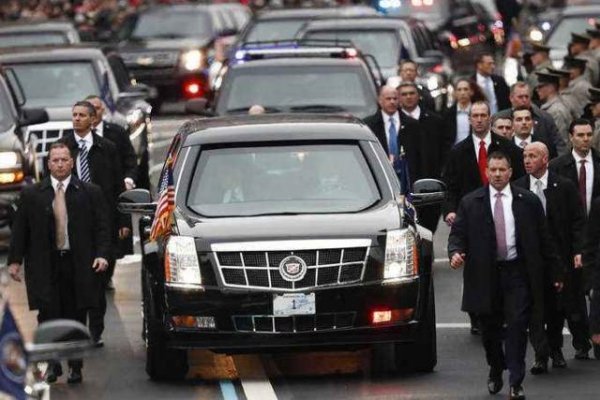 奥巴马的座驾，重达10吨不怕爆胎，为何被沉入海底了？