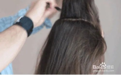 欧美复古包包头扎法