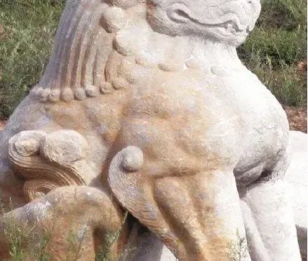 陕西悬赏100万寻十年前被盗石狮,这是怎样的一对石狮?