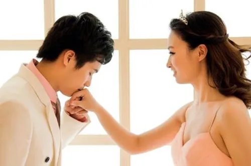 国内旅游拍结婚照前十名推荐  旅拍婚纱照一般多少钱