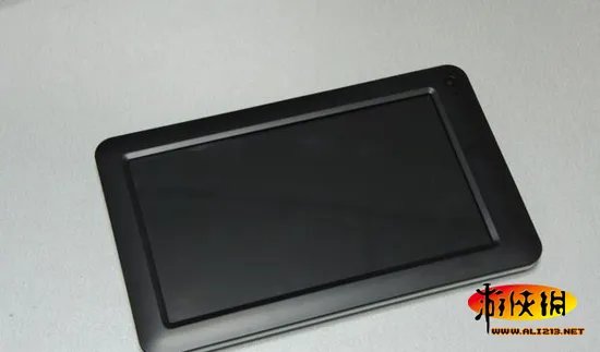 平板电脑白菜价！深圳7寸电容屏平板仅369元