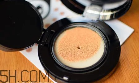 bobbi brown明星产品有哪些?bobbi brown胶囊气垫好用吗?