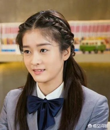 哪个女明星穿校服最好看？