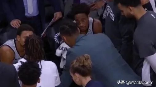 波波维奇被裁判驱逐,助教邓肯布置战术,你怎么看?