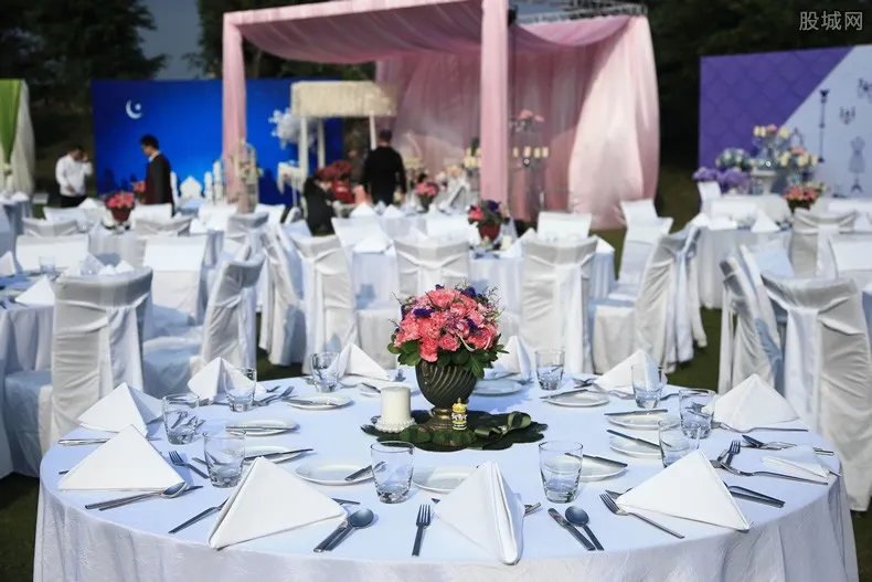 工业酒精兑婚宴酒 网购工业酒精兑婚宴酒引起中毒事件