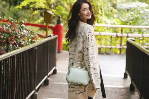 “绯闻绝缘体”，李沁在娱乐圈是如何做到这样难得一见的？