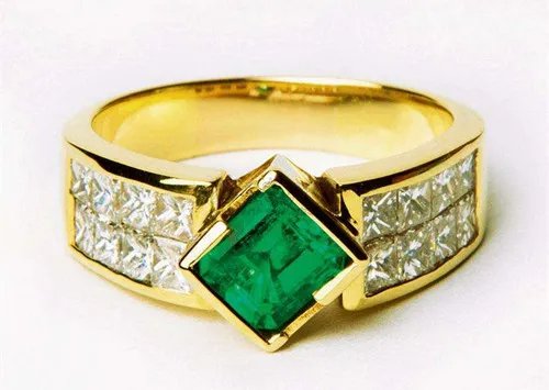 单身男士戒指戴法 告诉男士如何告别单身