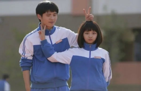 谭松韵看起来很年轻,其实际年龄是多大?