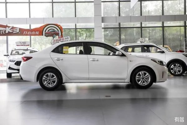 斯柯达昕锐的顿挫感强吗？它的减震硬吗？