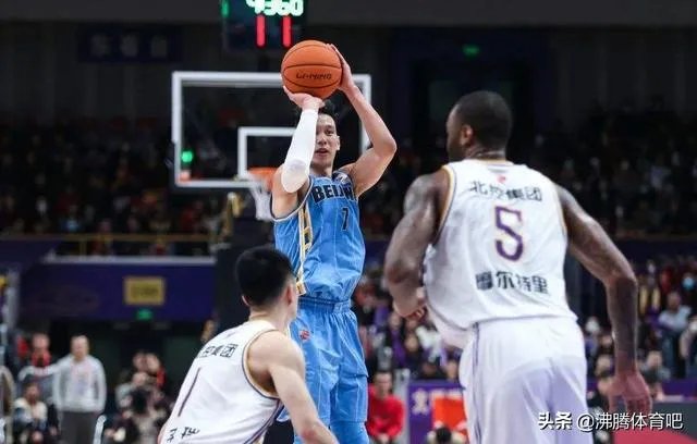 林书豪在CBA复赛中的得分表现饱受质疑，目前其场均得分排名联盟第几？你怎么看？