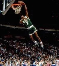 2000年以来，每一届的NBA扣篮大赛冠军是谁？