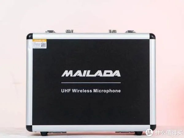 带电子管的大振膜电容麦克风麦拉达T8:原来自己的声音那么好听