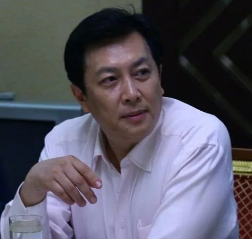 唐国强电视剧冷血与壮丽结缘 揭二人恋爱经历