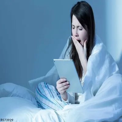 为什么妈妈抱宝宝哭的更厉害 妈妈抱宝宝哭的更厉害怎么办