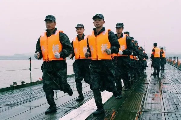 舟桥部队35分钟在黄河飞架浮桥,他们是怎么做到这么快的?