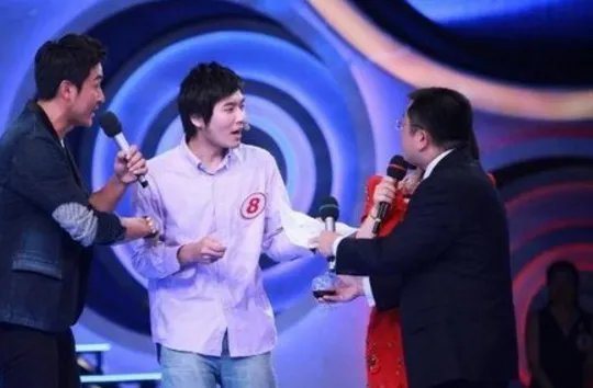 北影富二代华汉　竟是多位女星的男朋友！