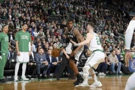 怎么看待肯巴·沃克遭驱逐？