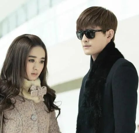 张翰赵丽颖最新照片曝光  两人因戏生情同居？