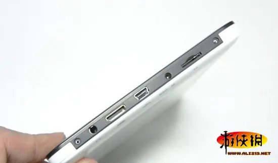 平板电脑白菜价！深圳7寸电容屏平板仅369元