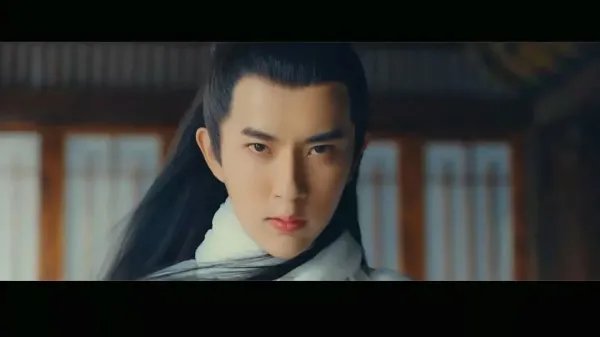 本是《快乐男声》出道,为何于朦胧到现在都不火?