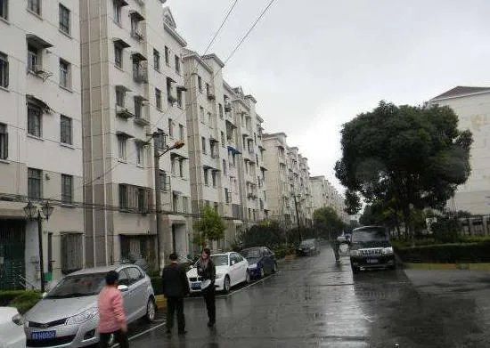 闺蜜在福州买套二手房，哭诉说肠子都悔青了，我却觉得挺好的