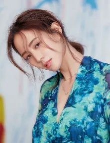 张钧甯开年登上了什么杂志封面？