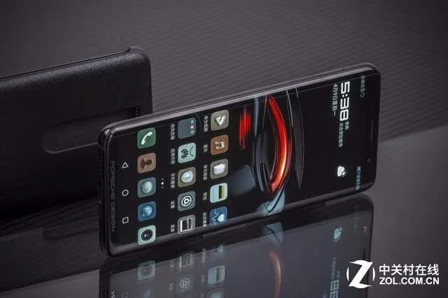 华为MateRS保时捷设计 这样才能