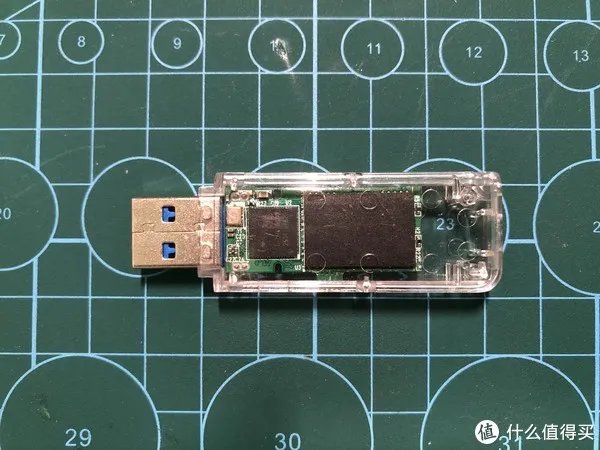 废弃固态硬盘千万不要丢,简单几步操作改成U盘来使用