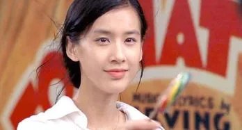 黄圣依18岁继女晒豪车钥匙,是随杨子爱炫富吗?