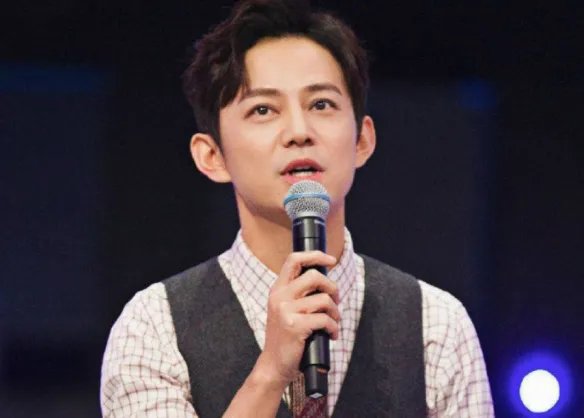 何炅再谈《快乐大本营》:回忆起当年还未火的周杰伦