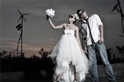 潍坊婚纱摄影攻略    5个流程让你轻松拍婚纱照