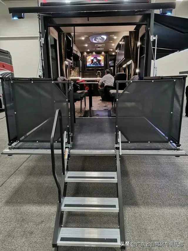 设计如下图片中所说的至简至小房车怎么样？国产它怎么样？