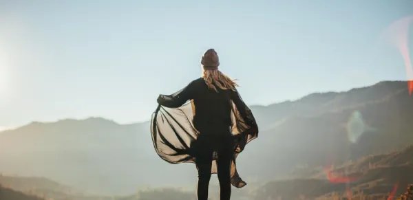 对于一个已婚男人来说，他口中的真爱能信吗？