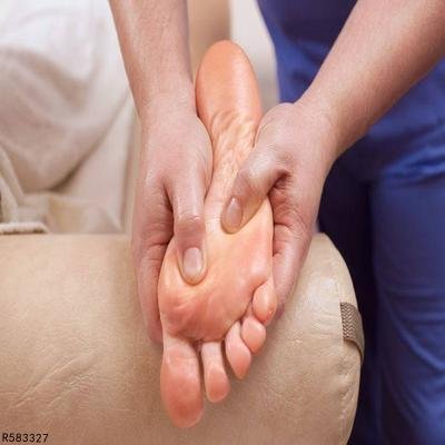 足底筋膜炎用什么药 巧用这些药物消除足底筋膜炎