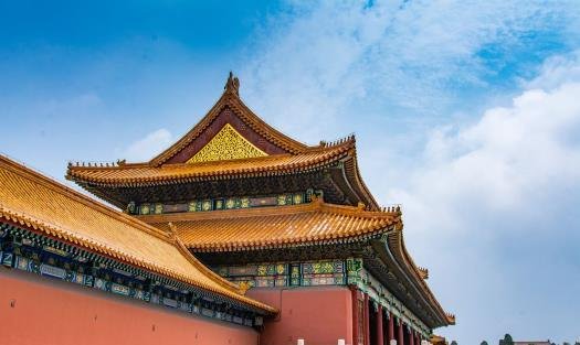 故宫到了五点之后就不让游客进入是因为什么原因？