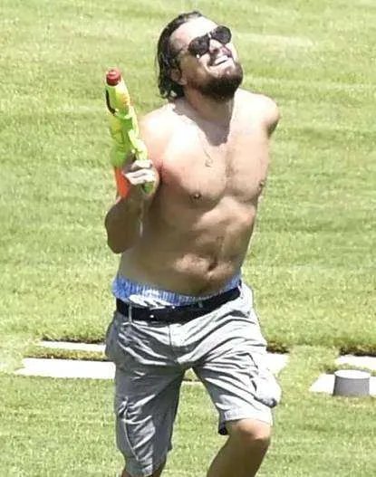 莱昂纳多·迪卡普里奥为什么叫小李子