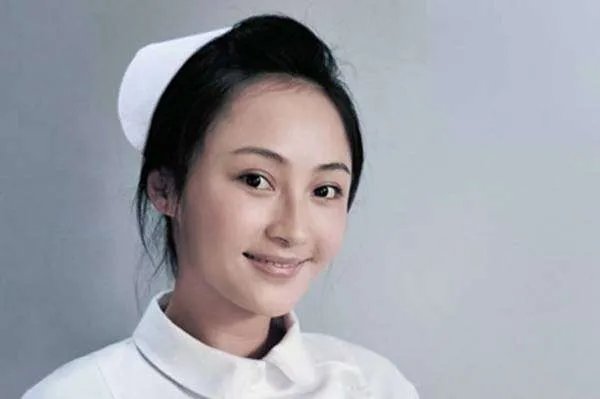 姚笛至今没有删除合影,是否说明旧情未断有和好的可能?