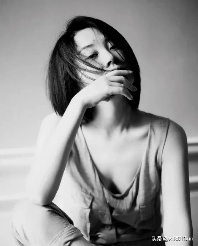 五十二岁大妈功夫了得视频播放