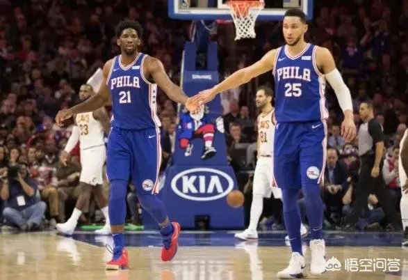 恩比德受伤，你怎么看西蒙斯最近的表现？