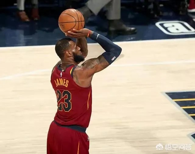 步行者17分逆转骑士,2-1领先,博格达30分力压詹姆斯,如何看待这场比赛?