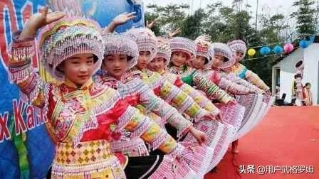 中国那个少数民族服装最好看