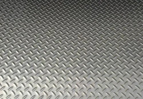 防滑钢板多少钱一平方 购买钢材有哪些需要注意的