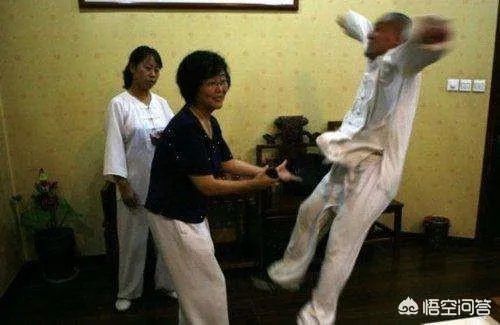 “武僧”一龙能打得过“太极宗师‘闫芳吗？