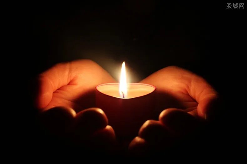 微星科技CEO江胜昌坠亡 为什么会坠楼？