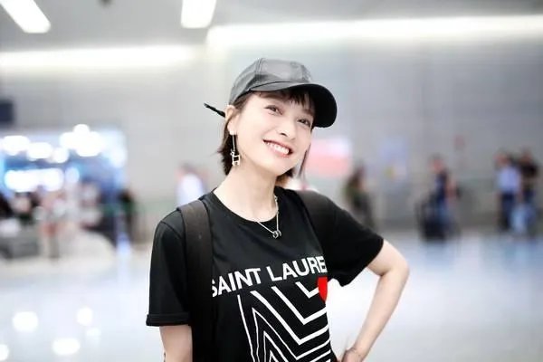 沈梦辰、吴昕等明星都在闲鱼卖东西，她们很缺钱吗？