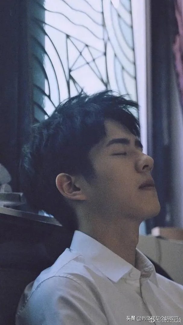 对粉丝“耍大牌”的刘昊然，凭什么能被称为“宝藏男孩”？