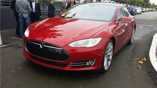 特斯拉将重大改组会影响股价不？